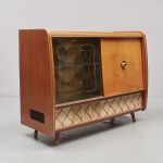 1201 2340 Radio/barmöbel